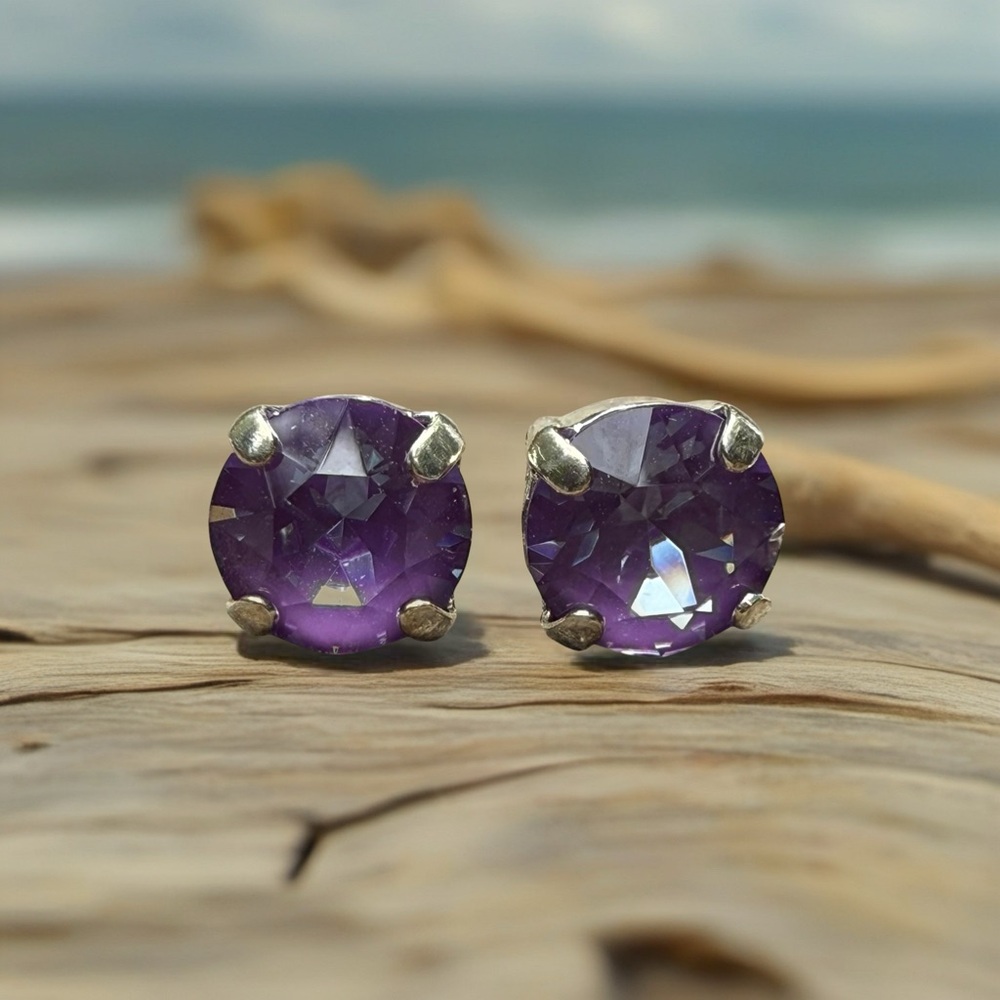 Handcrafted petite stud earrings with Swarovski crystal purple ignite